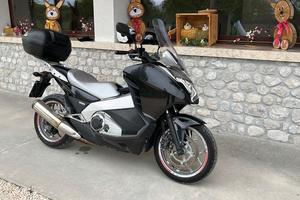 Honda Integra 700 - 2012