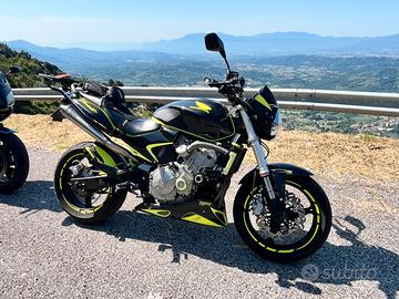Hornet 600 2005