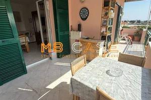 Appartamento di 77 m² con 3 locali e box auto a Al