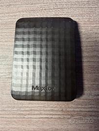 2 hard disk esterni USB — 5TB e 500 GB