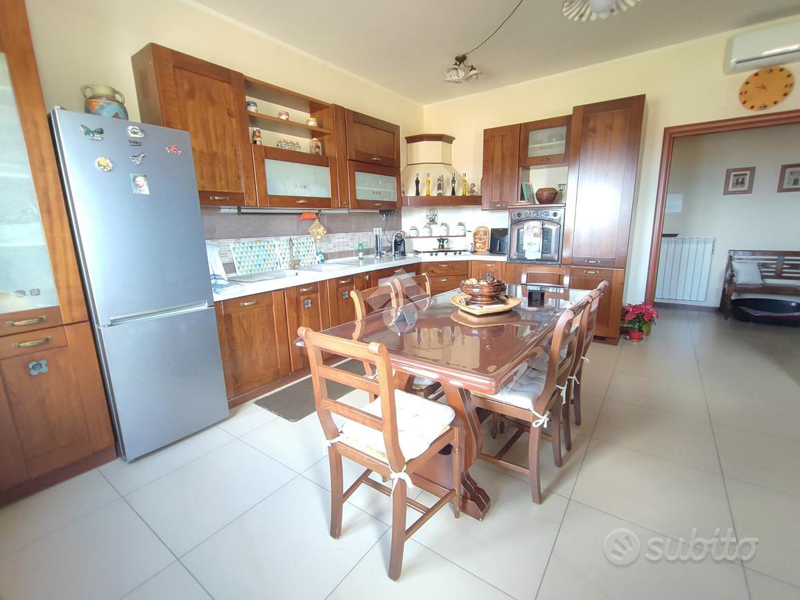 4 LOCALI A FOGGIA - Vista 2