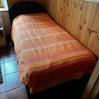 Letto singolo completo di materasso