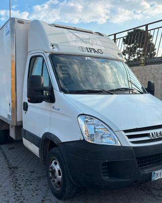 IVECO Daily 35C18 3.0 180CV - FRIGO THERMOKING V30