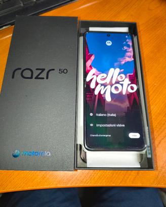 Motorola razr 50