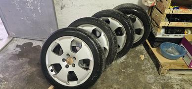gomme con cerchi compreso  225 45 R17