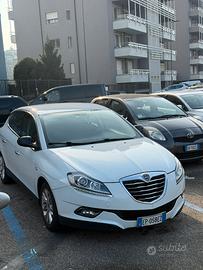 Lancia Delta GPL 120cv