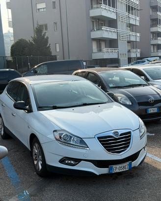 Lancia Delta GPL 120cv