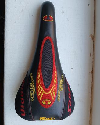 selle Italia titanium flite kevlar per Scapin