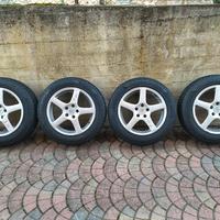 Gomme invernali complete 215/60 R17