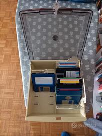 Contenitore per floppy disk