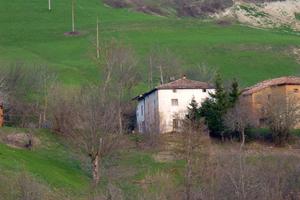 Immobili 100% indipendenti in collina modenese
