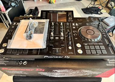 Pioneer XDJ RX2 + Magma Case