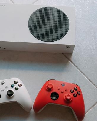 Xbox S + 2 controller PERFETTA