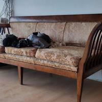 Divano del 700 luigi XVI