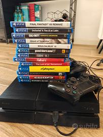 PS4 + 2 joystick + 13 giochi