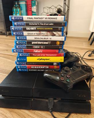 PS4 + 2 joystick + 13 giochi