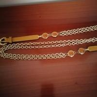 cintura di pelle con catenella dorata
