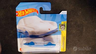 Hotwheels Porsche 911 Carrera bianca e blu 134/250