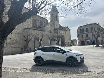 Renault CAPTUR 1.6 full hybrid