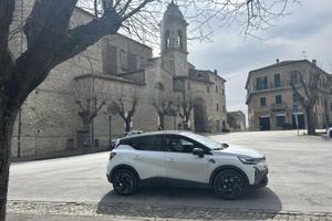 Renault CAPTUR 1.6 full hybrid