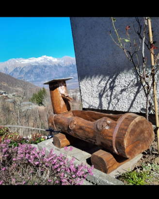 Fontana in legno