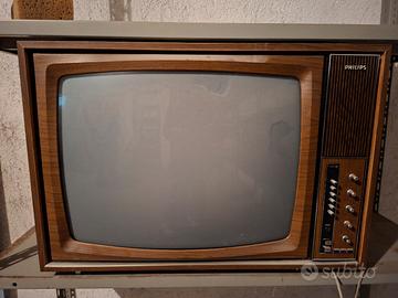 televisione antica Philips