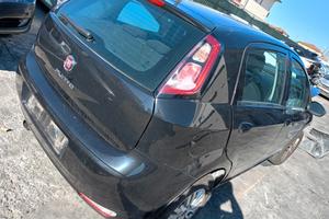 Ricambi usati fiat punto evo anno 2010