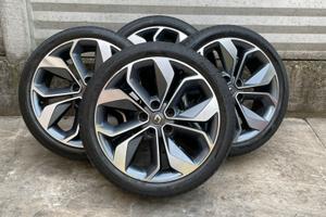 Cerchi in lega 18 pollici diamantati