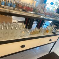 Tavolo espositore