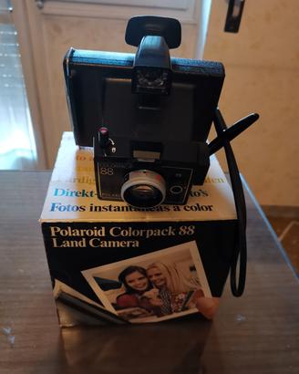 macchina fotografica polaroid