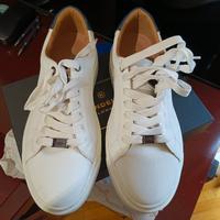 Alexander Smith nuove