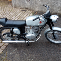 Moto Gilera 125 5