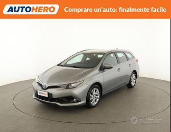 TOYOTA Auris Touring Sports XB46811