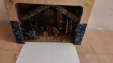 Presepe entra e leggi