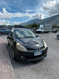 Renualt clio anno 2007