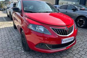 Lancia Ypsilon 1.0 FireFly 70cv S&S Hybrid SILVER