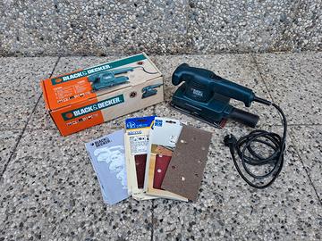 LEVIGATRICE BLACK &DECKER + ACCESSORI