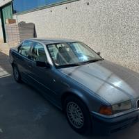 Bmw e36 318i berlina