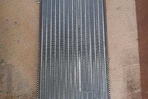 radiatore NUOVO peugeot 205 1.9gti con clima