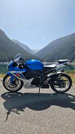 Suzuki gsx r 600