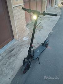 Monopattino Vivobike V40 500W Come Nuovo