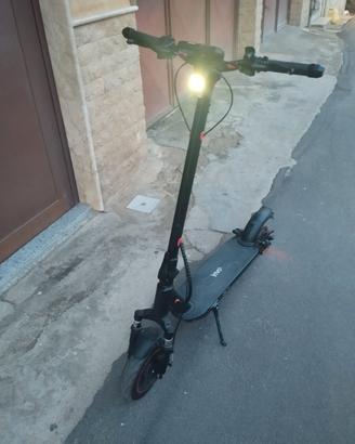 Monopattino Vivobike V40 500W Come Nuovo