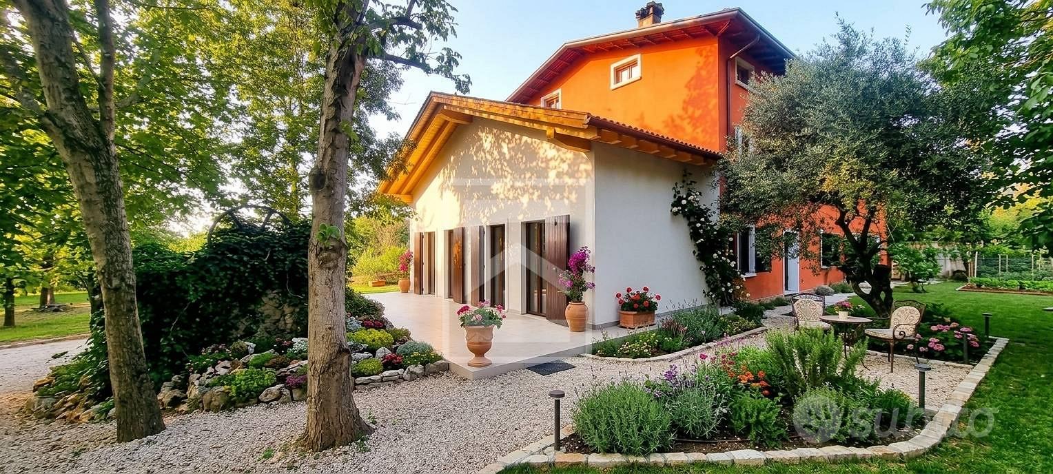 Cascina/Casale - Monzambano - Vista 2