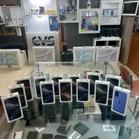 IPHONE 16 PRO E PRO MAX 16 E 16 PLUS Varia disponi