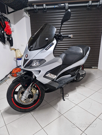 Gilera Nexus 500 Evo