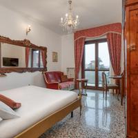 Suite con terrazzo su Piazzale della Stazione