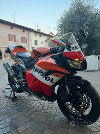 Honda cbr 600