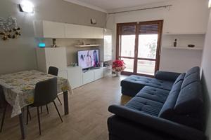 Trilocale arredato santa giusta
