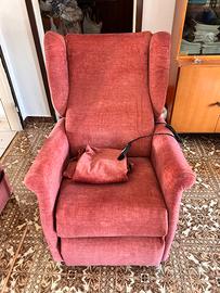 Poltrona multifunzione reclinabile