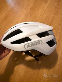Casco Abus Powerdome